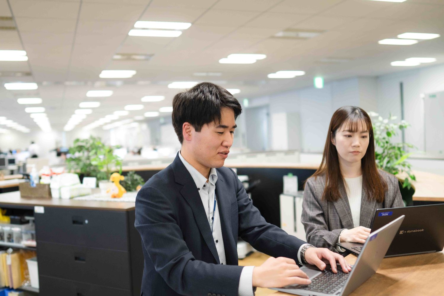 【卒業生の活躍インタビュー】グローリー株式会社で活躍中！吉田拓真さん(2024年3月 事業創造学部卒)