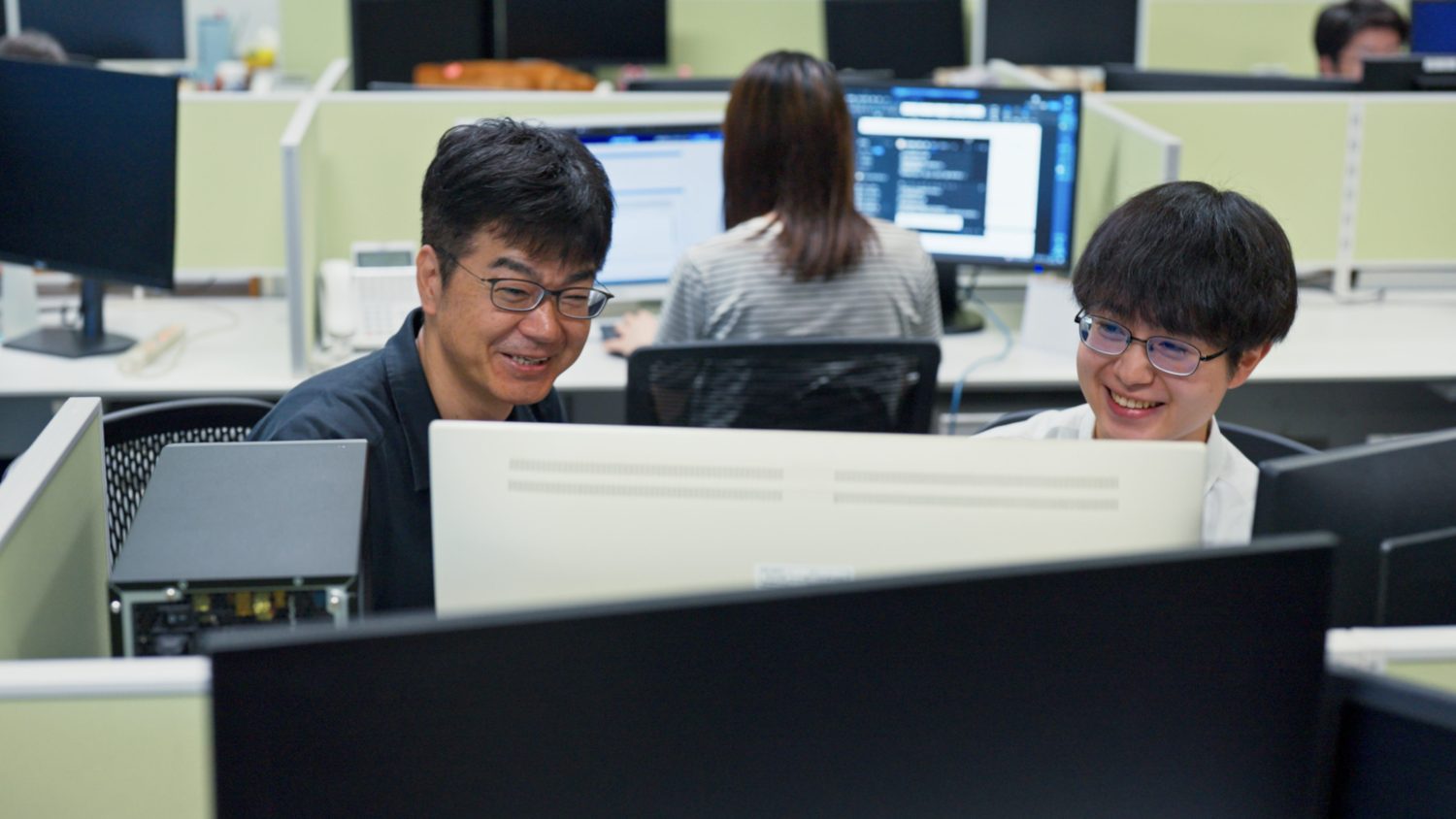 【卒業生の活躍インタビュー】株式会社ミロク情報サービスで活躍中!佐藤貴也さん(2024年3月 情報学部卒)