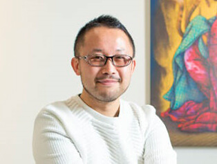 田村 吉康 氏